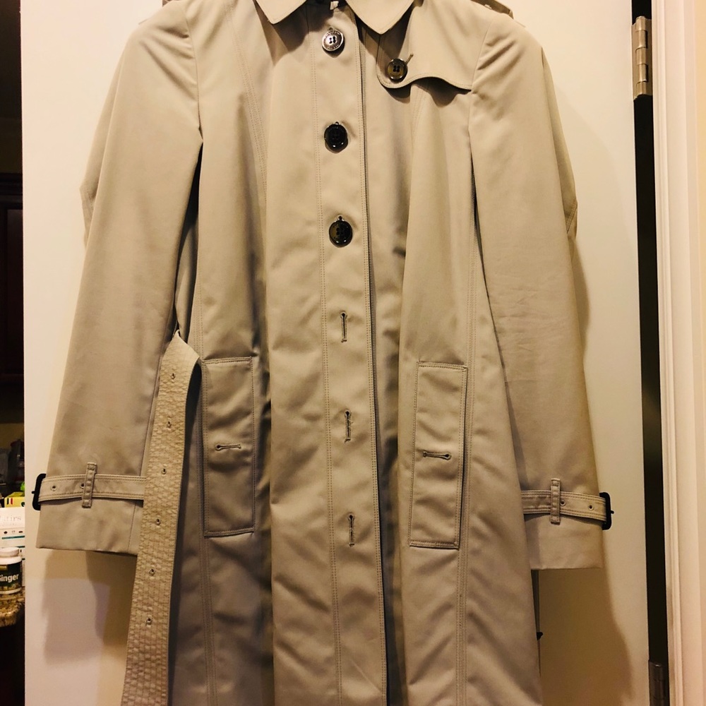 🆕Burberry London Trench NWT🆕 - Picture 4 of 8